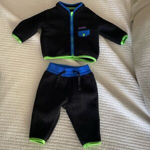 Gap fleece 3-6 month jacket and pants.